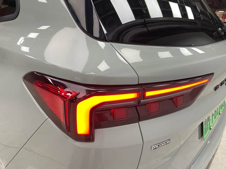 Фото 18 - Ford Equator Sport Hybrid