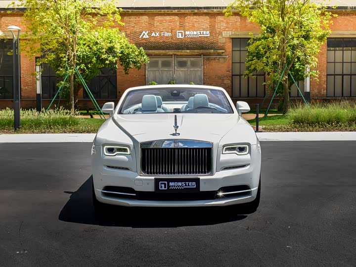 Фото 2 - Rolls-Royce Dawn
