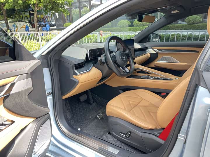 Фото 7 - Zeekr 001