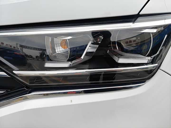 Фото 4 - Volkswagen Tayron