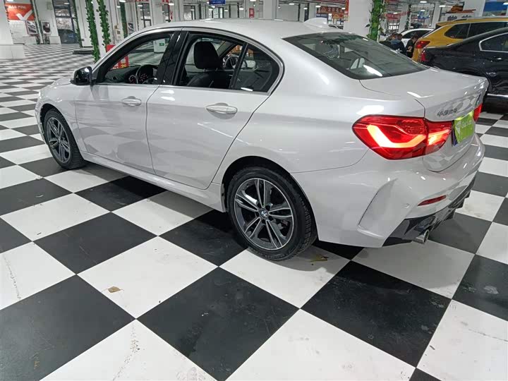 Фото 5 - BMW 1 Series