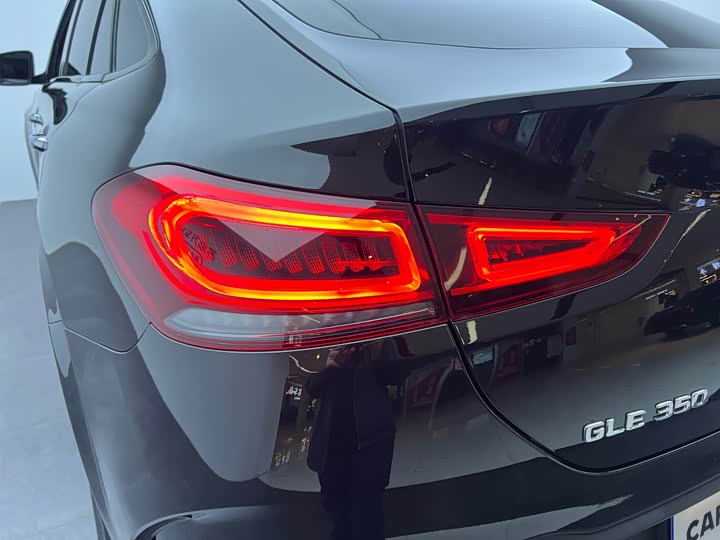 Фото 9 - Mercedes-Benz GLE-Class Coupe