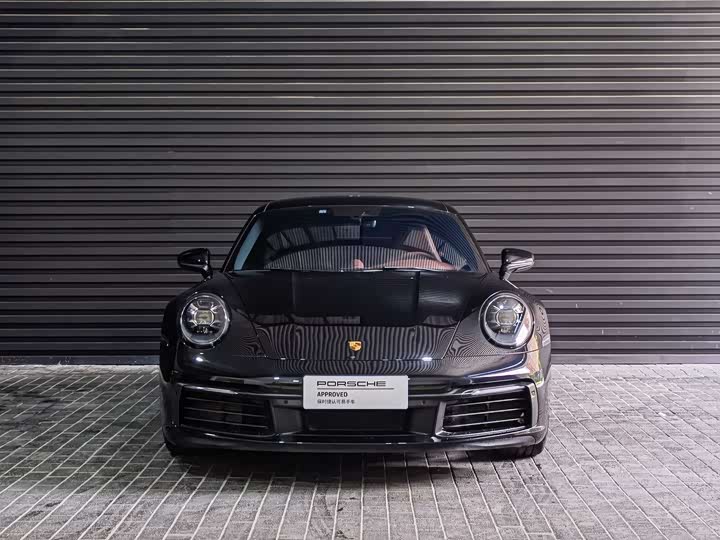 Фото 2 - Porsche 911