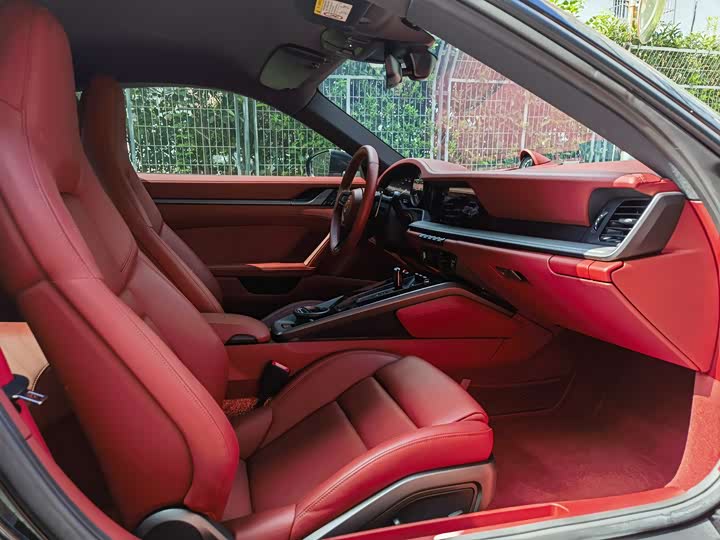 Фото 6 - Porsche 911