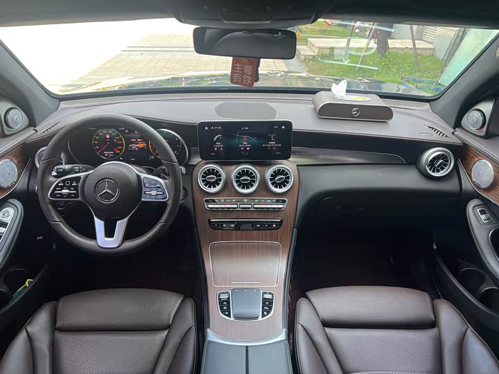 Фото 8 - Mercedes-Benz GLC-Class