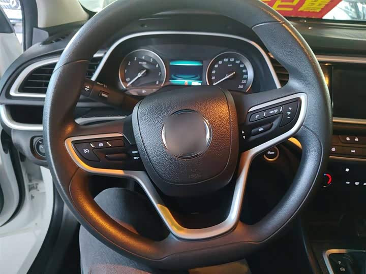 Фото 12 - Buick Excelle GT