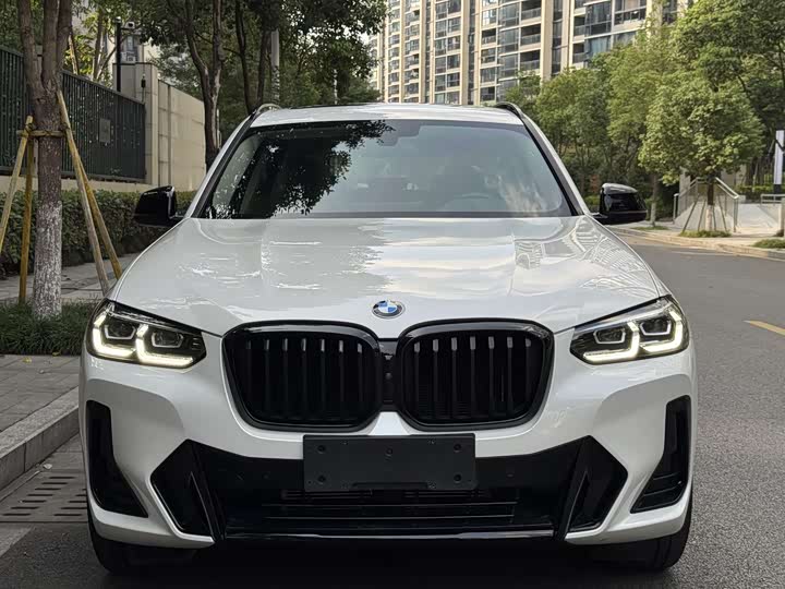 Фото 2 - BMW X3