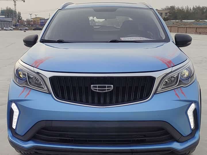 Фото 2 - Geely Vision X3