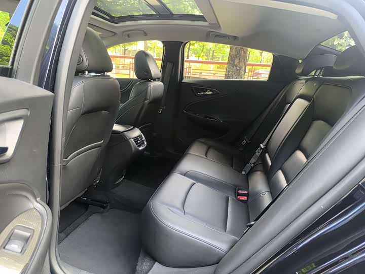 Фото 11 - Chevrolet Malibu XL