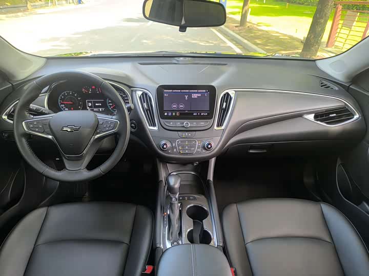 Фото 16 - Chevrolet Malibu XL