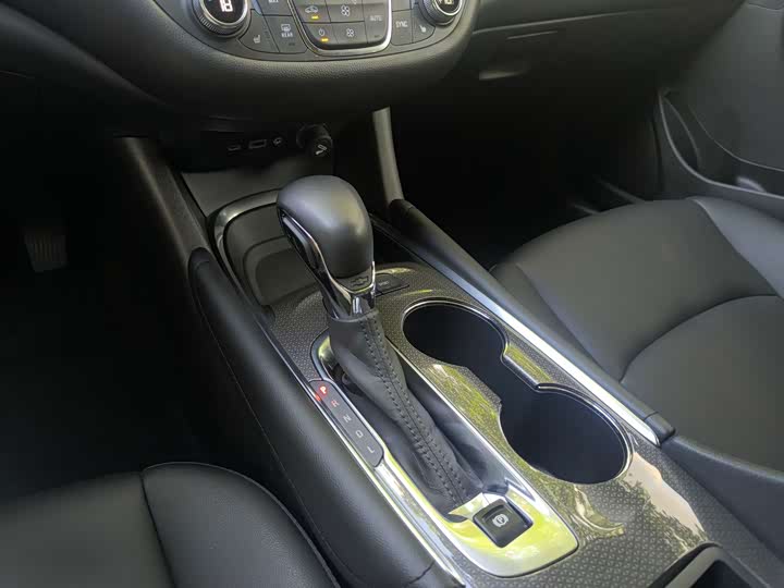 Фото 20 - Chevrolet Malibu XL