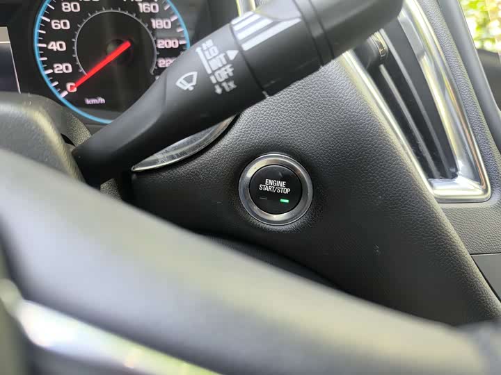 Фото 24 - Chevrolet Malibu XL