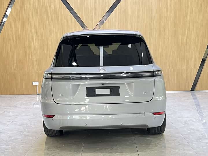 Фото 14 - LiXiang L9