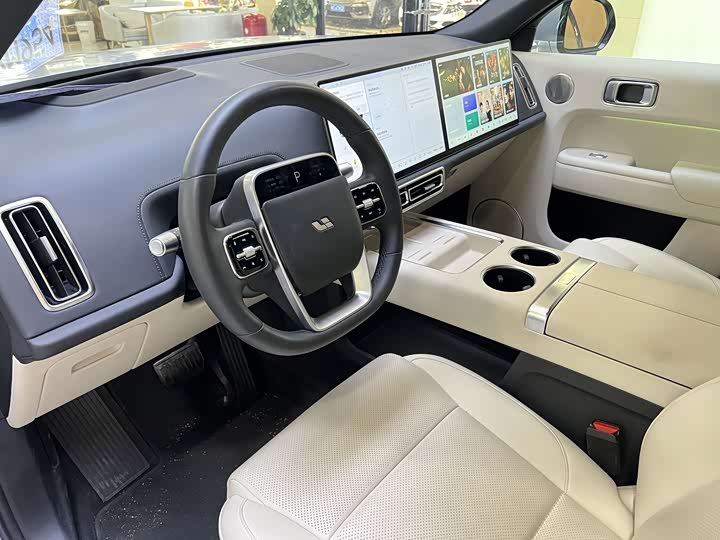 Фото 5 - LiXiang L9