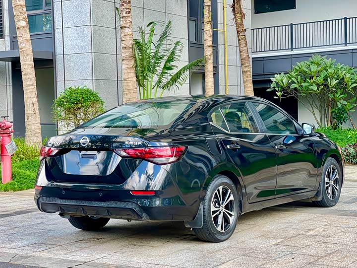 Фото 9 - Nissan Sylphy