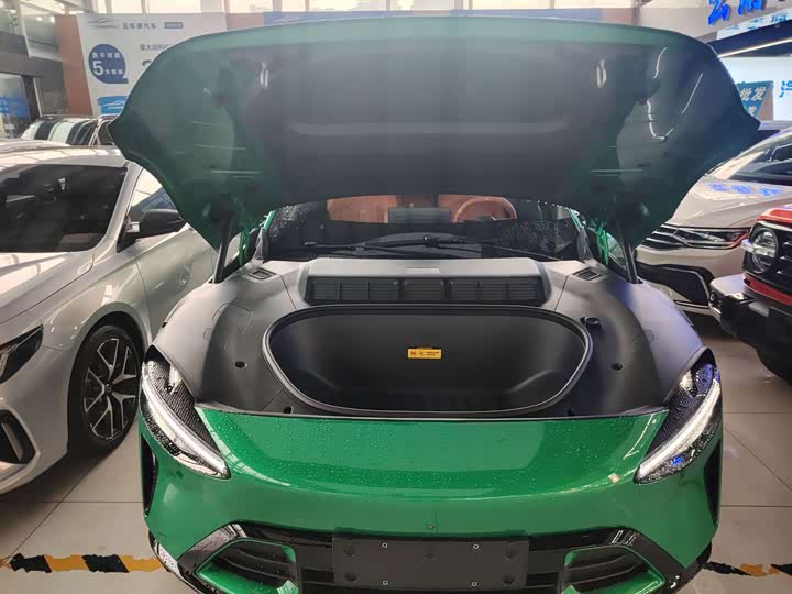 Фото 5 - Xiaomi YU7