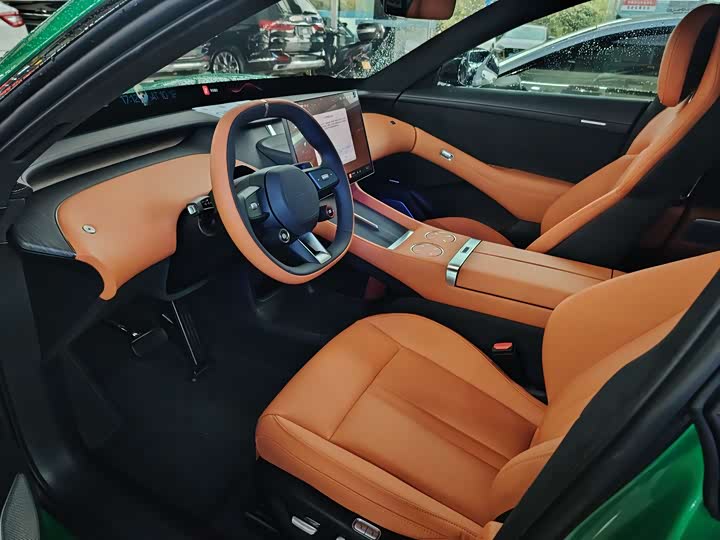 Фото 8 - Xiaomi YU7