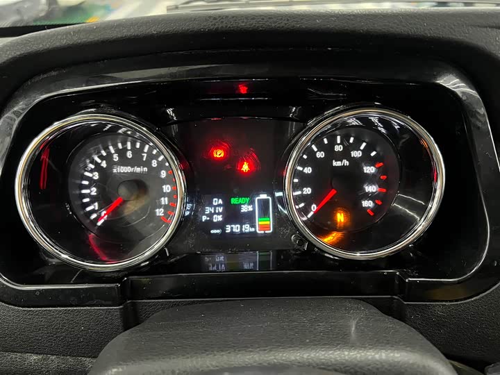 Фото 10 - Foton EV6