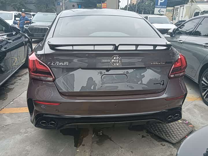 Фото 13 - MG Motor 5 Scorpio