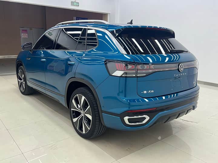 Фото 3 - Volkswagen Tayron