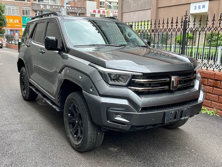 Фото 2 - Tank 400