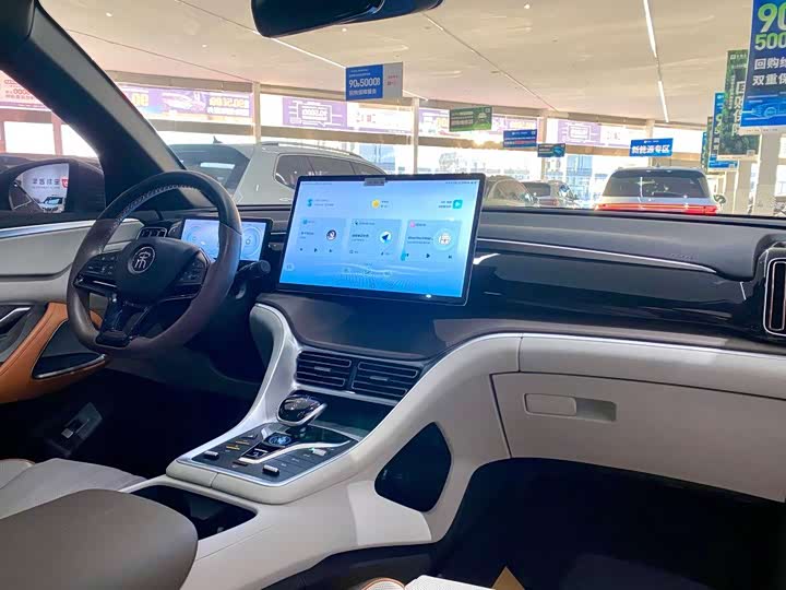 Фото 2 - BYD Song Pro Hybrid