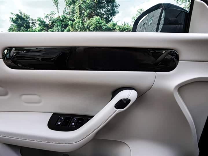 Фото 15 - Leapmotor C11