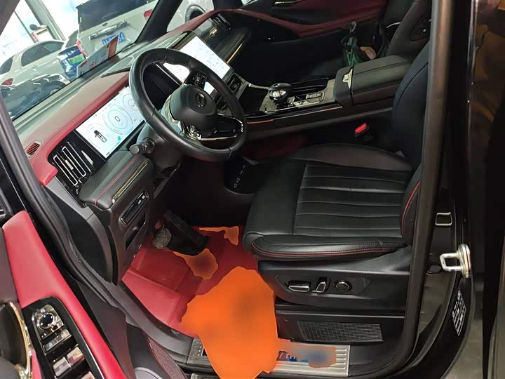 Фото 15 - GAC Trumpchi M8