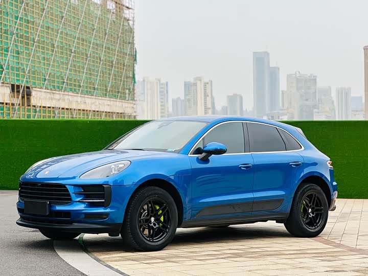 Фото 1 - Porsche Macan