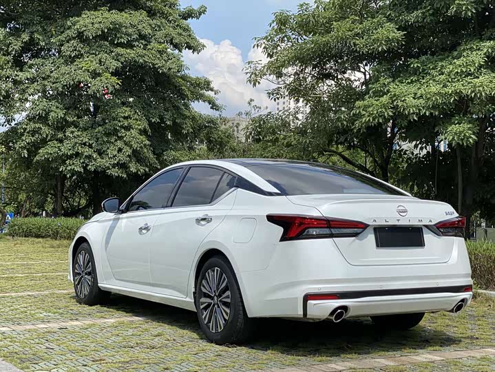 Фото 6 - Nissan Teana