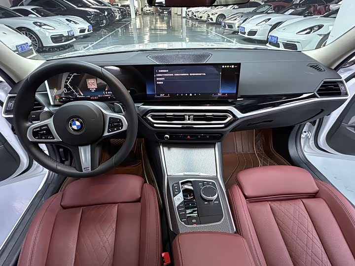 Фото 12 - BMW 3 Series