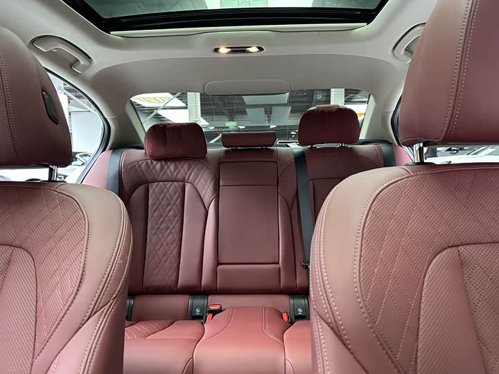 Фото 9 - BMW 3 Series