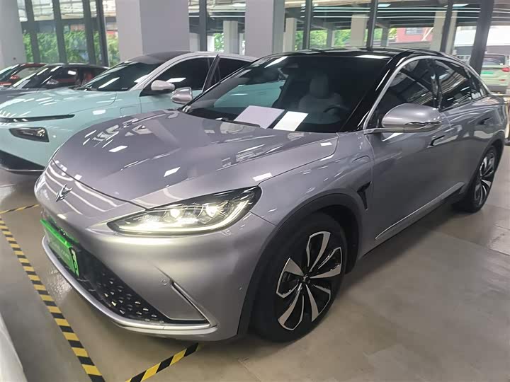 Фото 1 - BAIC Arcfox Alpha S