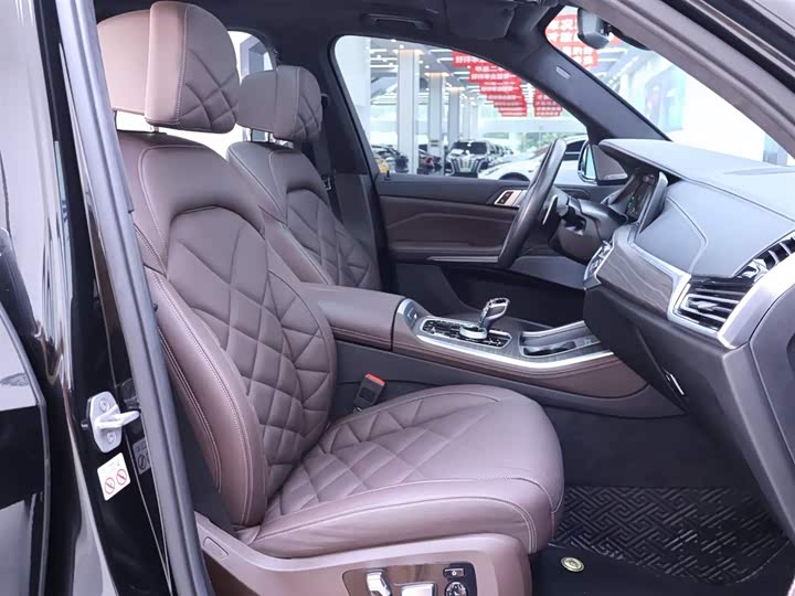 Фото 21 - BMW X5