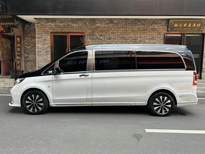 Фото 34 - Mercedes-Benz Vito