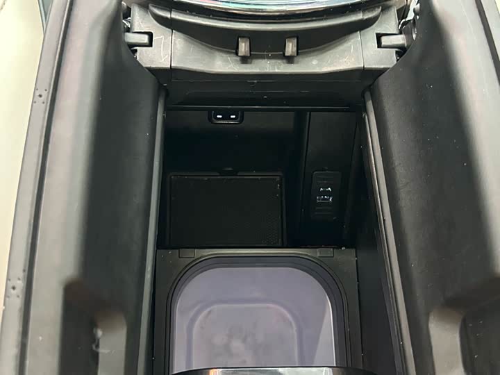 Фото 9 - Mercedes-Benz Vito