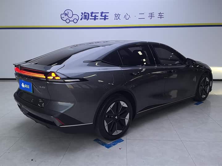 Фото 3 - Changan Deepal SL03