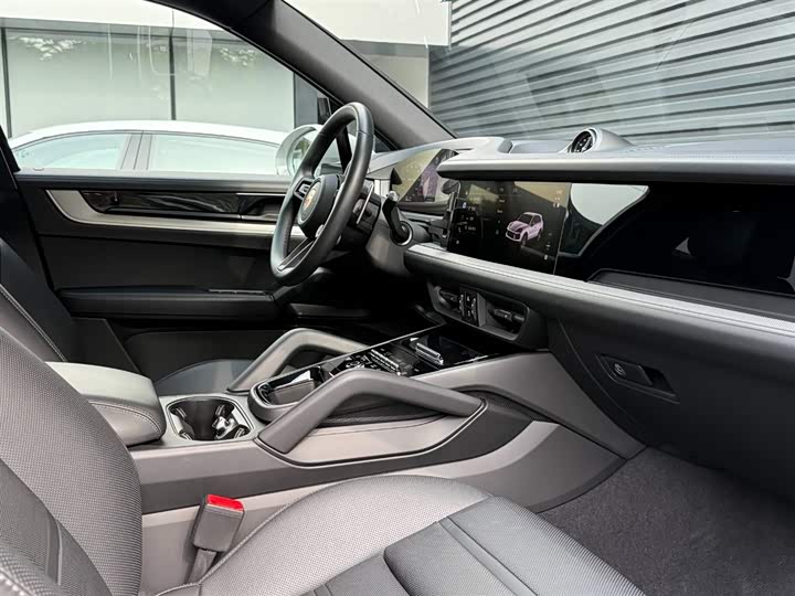 Фото 6 - Porsche Cayenne