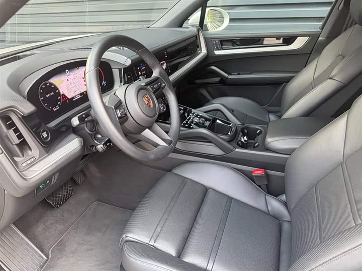 Фото 8 - Porsche Cayenne