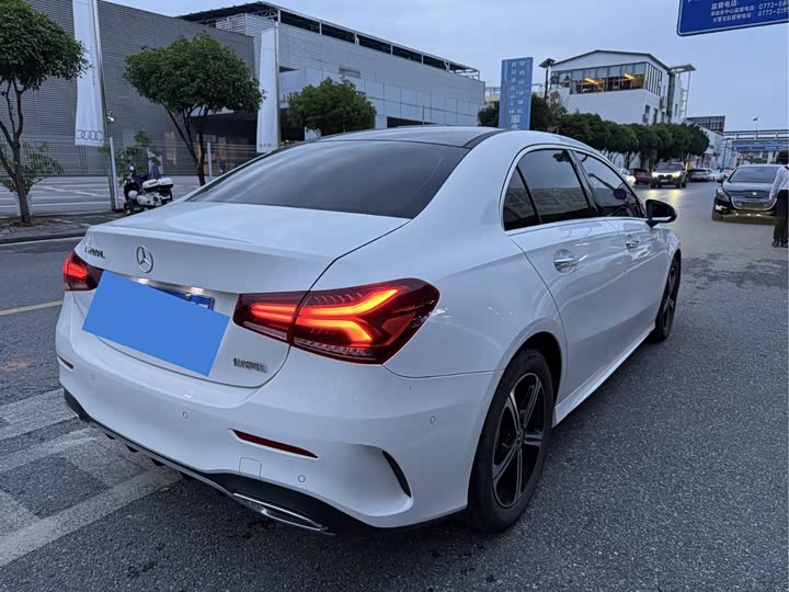 Фото 3 - Mercedes-Benz A-Class