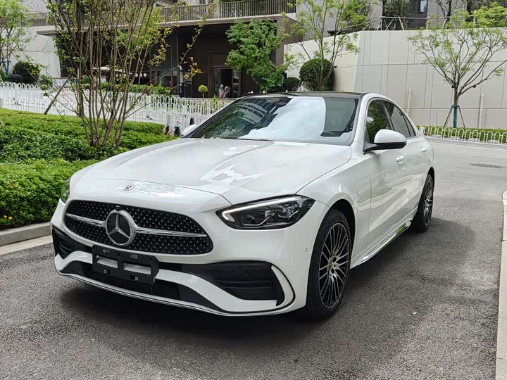 Фото 1 - Mercedes-Benz C-Class