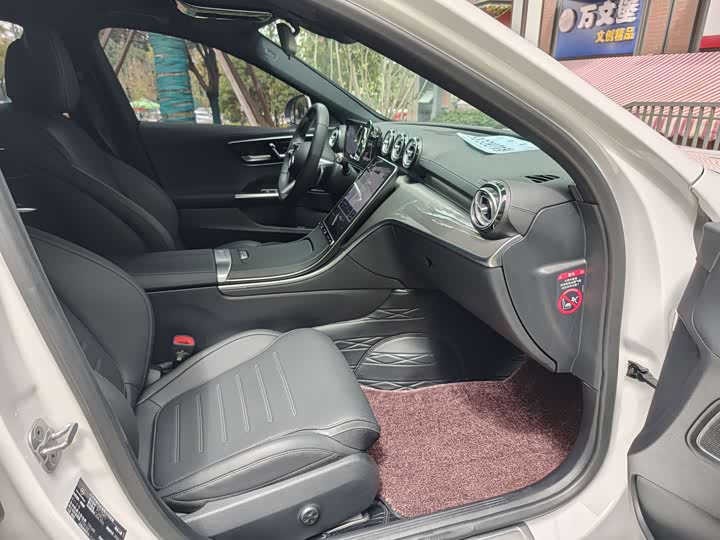 Фото 12 - Mercedes-Benz C-Class