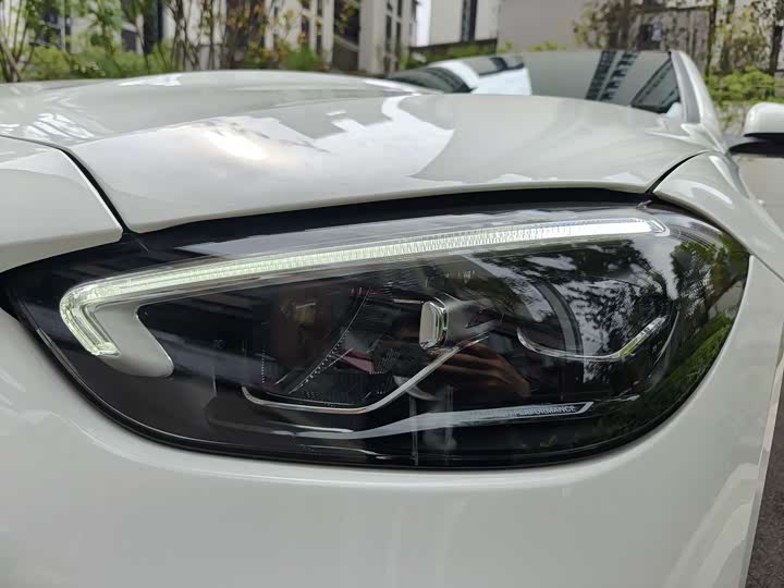 Фото 13 - Mercedes-Benz C-Class