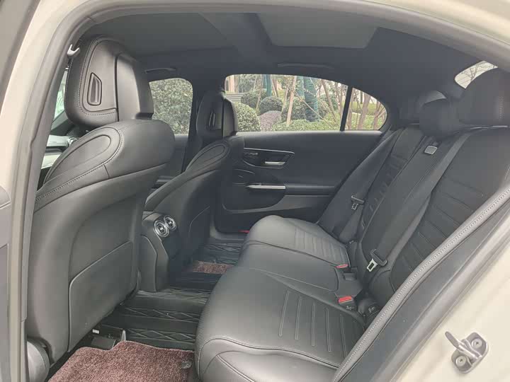 Фото 8 - Mercedes-Benz C-Class