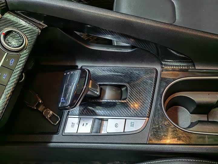 Фото 10 - Hyundai Elantra N line