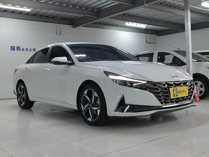 Фото 3 - Hyundai Elantra N line