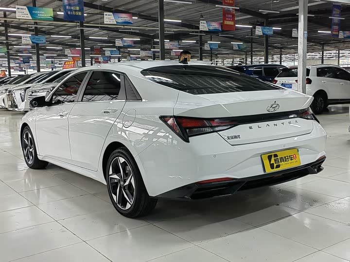 Фото 4 - Hyundai Elantra N line