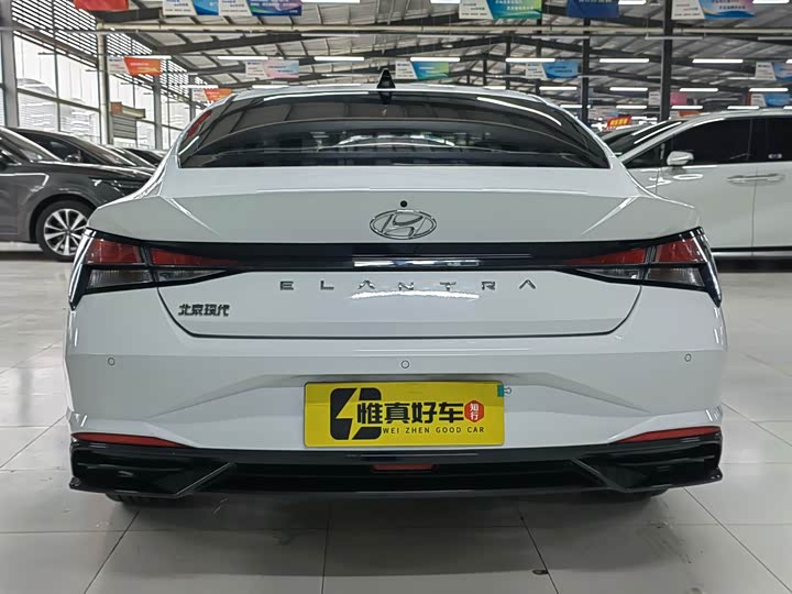 Фото 5 - Hyundai Elantra N line