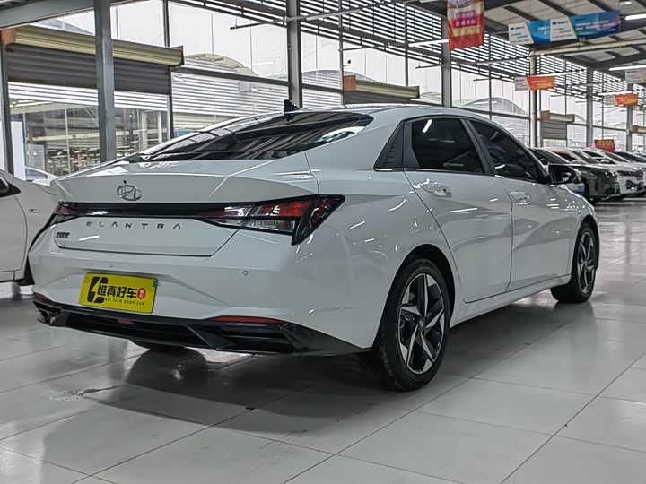 Фото 6 - Hyundai Elantra N line