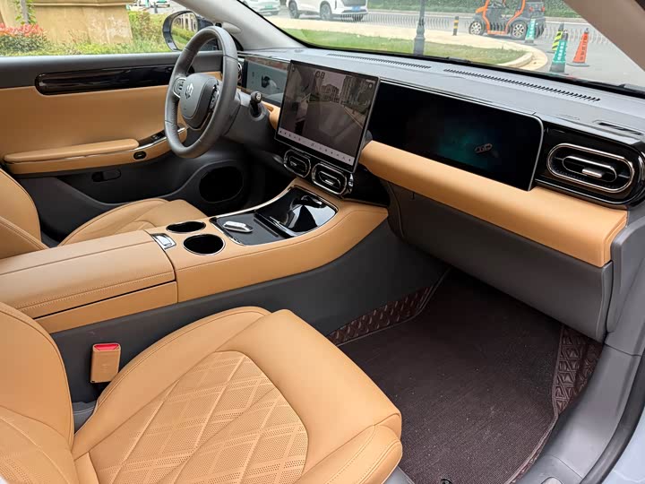 Фото 8 - Leapmotor C01